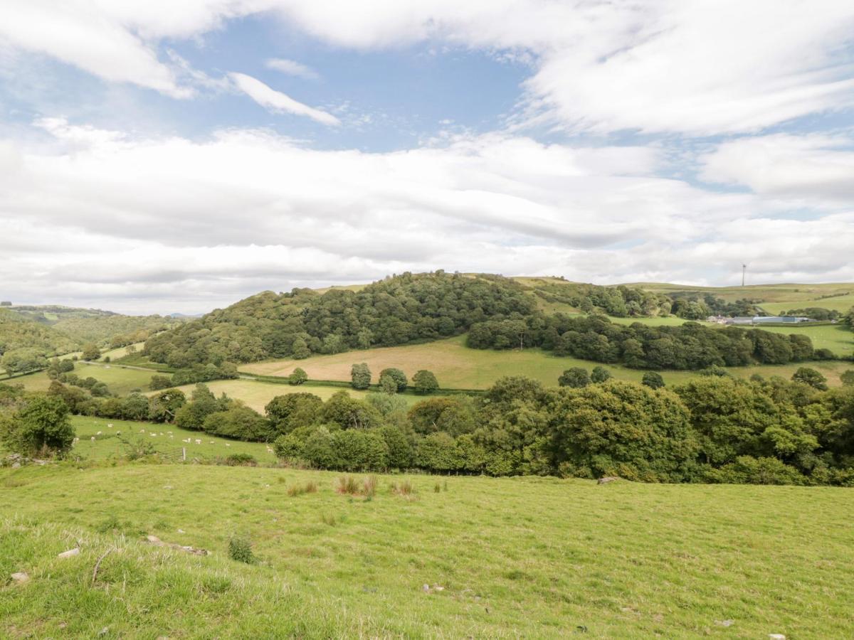 Bryn Mawndy Corwen